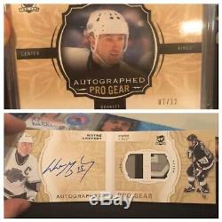 18/19 Upper Deck The Cup 7/12 Wayne Gretzky Autographed Pro Gear