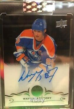 18-19 WAYNE GRETZKY Upper Deck Clear Cut AUTO Autograph Card, Priced To Sell