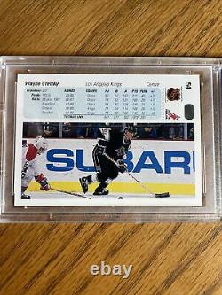 1990 Upper Deck Hockey #54 Wayne Gretzky. PSA 10? Gem Mint? (French)