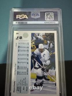 1990 Upper Deck Promos #241 Wayne Gretzky Err Feet & Inches PSA 9 Mint