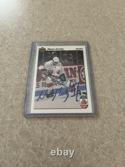 1991-92 UPPER DECK #13 Wayne Gretzky Auto Signed