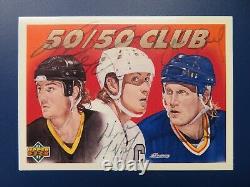 1991-92 Upper Deck Gretzky Hull and Lemieux Autograph on the same card COA