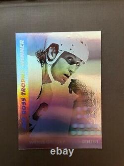 1991 Upper Deck Wayne Gretzky Art Ross Trophy Winner Holo Card AW1 COULD BE MINT