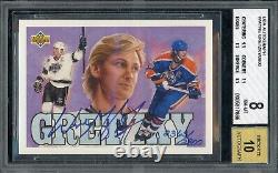 1992 Upper Deck Heroes Hockey #18 Wayne Gretzky Autograph /2800 BVG 8 10