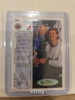 1992 Upper Deck Wayne Gretzky Auto 220/500