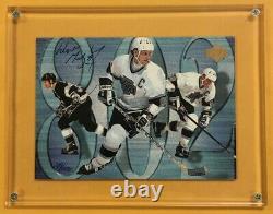 1994-95 Upper Deck Autograph 5x7 card #226 Wayne Gretzky 339/500 UDA
