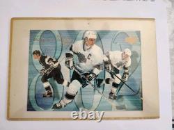 1994-95 Upper Deck Wayne Gretzky #226 Oversize Card and Regular Trading Card