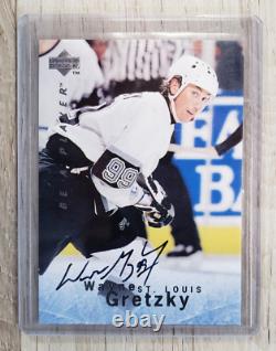 1994 Upper Deck Be A Player Wayne Gretzky Auto S97