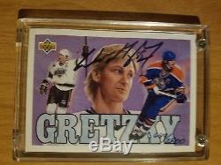 1994 Wayne Gretzky Upper Deck'92-93 Heroes Auto 649/2800