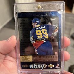 1995 Upper Deck SP Wayne Gretzky AUTOGRAPH! 42/500 Number 99 RARE Buyback NHL