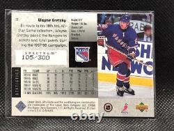 1998-99 Upper Deck SPX 105/300 FINITE SPECTRUM #53 Wayne Gretzky