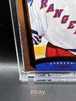 1998 Upper Deck UD Exclusives Wayne Gretzky 82/100 EX-NM Rangers #390