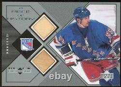 1999-00 Upper Deck Black Diamond Wayne Gretzky Level 2 GU'd stick 1864