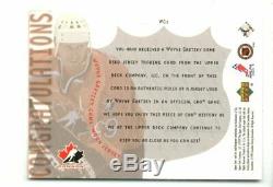 1999-00 Upper Deck Game Jerseys #WG3 Wayne Gretzky Nagano Jersey NM-MT