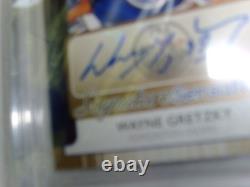 1 14/15 UD Signatures Sensations Wayne Gretzky