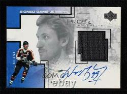 2000-01 Upper Deck Pros & Prospects Signed Game Jerseys Wayne Gretzky Auto HOF