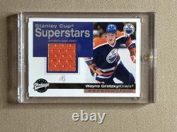 2001 Upper Deck Vintage Stanley Cup Superstars Jersey Wayne Gretzky