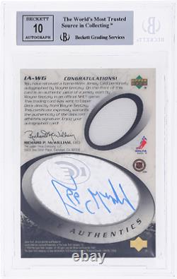 2003 Upper Deck Ice Wayne Gretzky Authentics Jersey Auto #IAWG BGS 9/10