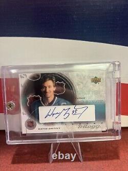 2003 Upper Deck Trilogy Script Wayne Gretzky Auto HOF S3-GR Autograph ALL STAR