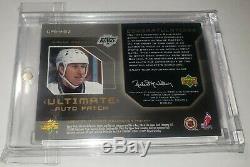 2005 Upper Deck Ultimate Collection Ultimate Auto Patch Wayne Gretzky 45/50
