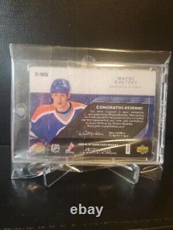 2007-08 SP Game Used Edition SIGnificance 47/50 Wayne Gretzky #S-WG Auto