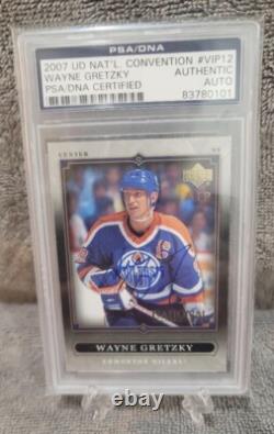 2007 Upper Deck National Convention Wayne Gretzky On Card Auto PSA/DNA Authentic
