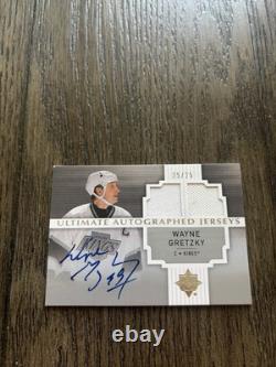 2007 Upper Deck Ultimate Wayne Gretzky Auto Dual Relic /25 Game Used Kings