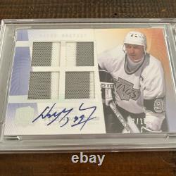 2009-10 Wayne Gretzky Upper Deck The Cup Foundations Jersey Game Patch Auto /10