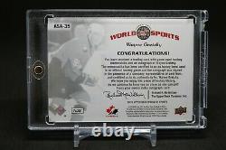 2010-11 Upper Deck World of Sports Wayne Gretzky Auto 6/25