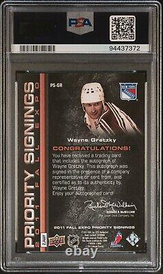 2011 Upper Deck Toronto Priority Signatures Wayne Gretzky Auto 8/9! PSA 9