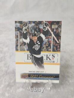 2014-15 Upper Deck Series 2 Ud Canvas Retired Wayne Gretzky #C254 SSP