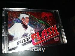 2015 -16 Upper Deck Flash of Excellence Card no. 1 of 10 Wayne Gretzky