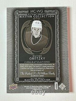 2016 Upper Deck Master Collection Wayne Gretzky NHL Hockey Auto Clear #18/20