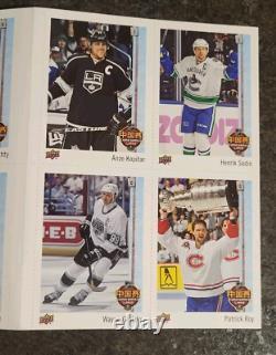 2017-18 Upper Deck NHL CHINA SERIES Hockey Card Uncut Panel & Folder Gretzky +