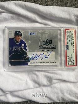 2017 Upper Deck Diamond Club Wayne Gretzky Auto 15/30! Auto 10 Grade! HOF