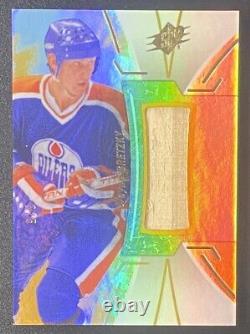 2017 Upper Deck SPx Wayne Gretzky Stick Patch SSP 2/5 No. 15