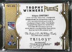 2019-20 Upper Deck Trilogy Wayne Gretzky Trophy Winners Signature Pucks Auto