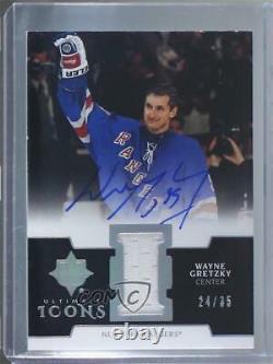 2019-20 Upper Deck Ultimate Collection Icons Jersey /35 Wayne Gretzky Auto HOF