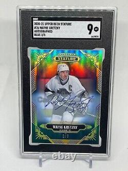 2020-21 Upper Deck Stature #76 Wayne Gretzky Autographed Blue 2/5