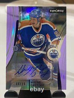 2021-22 Upper Deck Synergy Wayne Gretzky Auto Purple #06/15