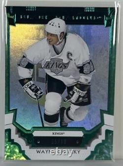 2023-24 Black Diamond Wayne Gretzky Green /10 Los Angeles Kings HOF