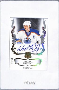 2023-24 Upper Deck The Cup Wayne Gretzky Auto Gold /12
