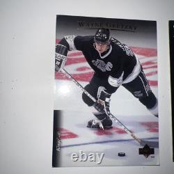 2 LOT 1995-96 Upper Deck #99 Wayne Gretzky
