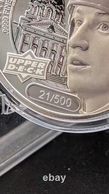 #/500 2017 Upper Deck Grandeur Wayne Gretzky 1 oz Silver Frosted Coin SP Oilers