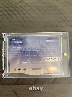 96/97 Upper Deck Spx Wayne Gretzky Gs1 Tribute Autograph Auto Oilers Kings Blues