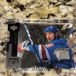 97-98 Upper Deck Black Diamond Premium Cut Quad Diamond Horizontal WAYNE GRETZKY