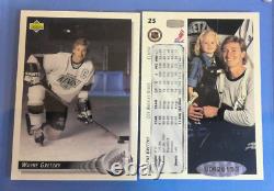 Autographed Wayne Gretzky UD Card #25 Limited series /500