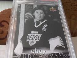 PSA 10 GEM MINT 2023-24 Upper Deck Wayne Gretzky UD Canvas Black And White C241