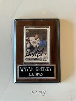 Signed Upper Deck Wayne Gretzky Kings 25