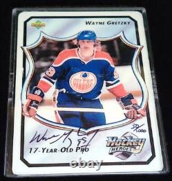 UD/Wayne Gretzky with2-Autographed Porcelain Signature Series-50/1000-with1979 RC/UG